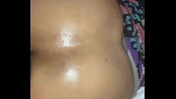 चलाएँ परिपक्व रेडबोन विशाल लूट धोखाधड़ी फोन हड्डी