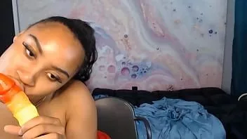 Play Young butterfly kahlani enjoys with her big rainbow dildo