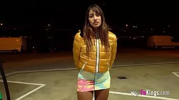 Afspelen Openbare seks en naaktheid van een van onze heetste Mexicaanse babes: Jennifer!