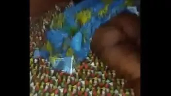 تشغيل كانت آدا متعبة جدًا بعد حفلة اجتماع أفريقي