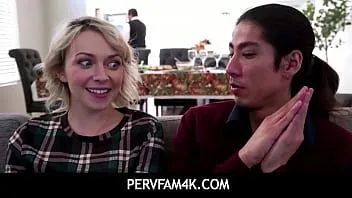Oynat Pervfam4k - genç üvey kız kardeş ve üvey erkek kardeş, babanın isteği üzerine şükran gününde sikişiyor - ava sinclaire, david lee