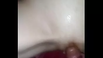 play التدفق لأول مرة buttplug مع عبودية