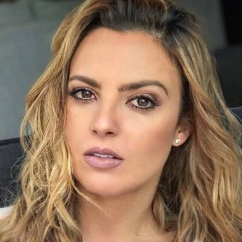 Порнозвезда Mariana Torres